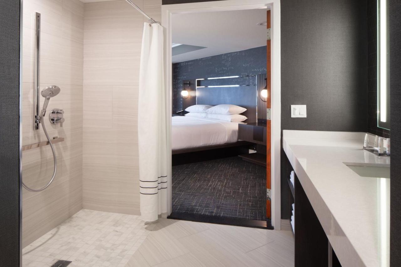 Hotel Marriott Silicon Valley 3*